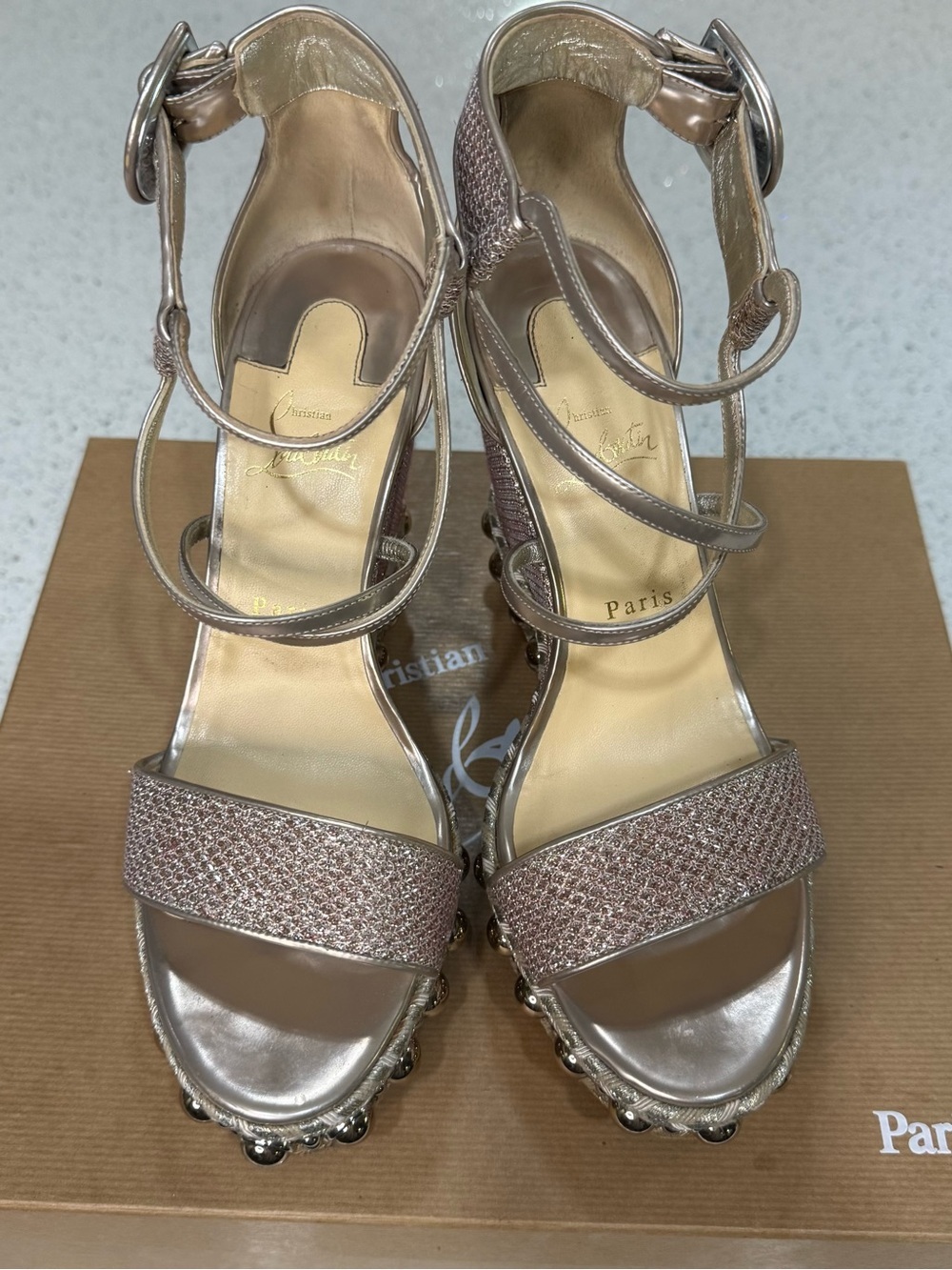 Christian Louboutin Champagne Chocazeppa
120 Glitter Specchio - Size 40 / US 9 - Picture 8 of 13